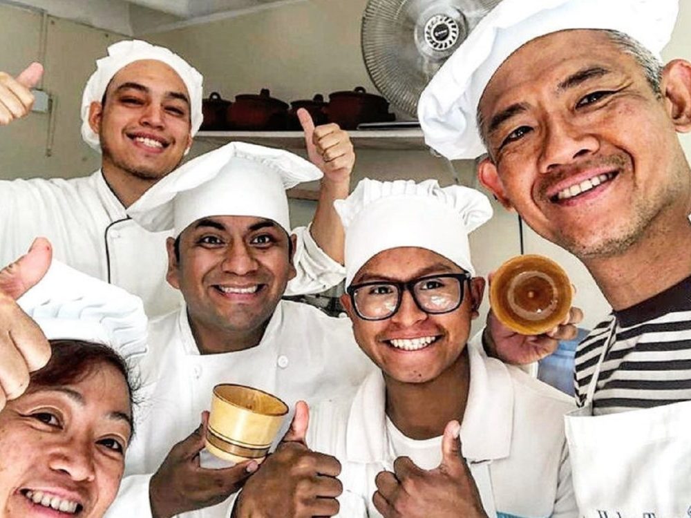 Lima Food Tour: Market, Fruits & Cooking Class