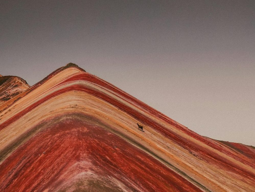 Rainbow Mountain & Red Valley Tour